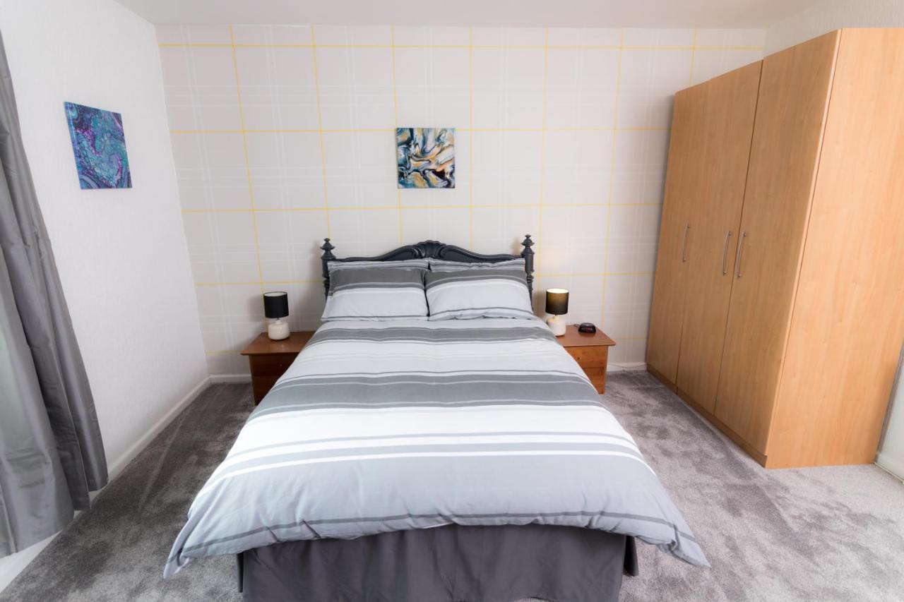 Entire House - 2 Bedroom - 3 Bed - Free Wifi - Tv Clayton-le-Moors Ngoại thất bức ảnh